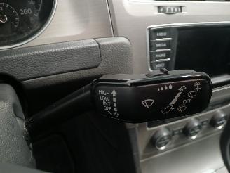 Volkswagen Golf Golf VII (AUA) Hatchback 1.0 TSI 12V BlueMotion (CHZD) [85kW]  (05-201=
5/08-2020) picture 16