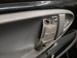 Citroën C1 C1 Hatchback 1.0 12V (1KR-FE(CFB)) [50kW]  (06-2005/09-2014) picture 20