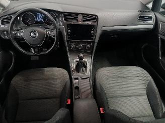 Volkswagen Golf Golf VII (AUA) Hatchback 1.0 TSI 12V BlueMotion (DKRF) [85kW]  (05-201=
5/08-2020) picture 11