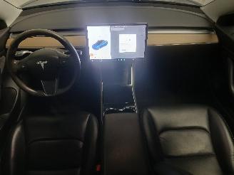 Tesla Model 3 Model 3 Sedan Long Range 72kWh (3D6) [192kW]  (01-2017/...) picture 10