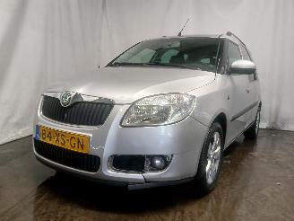 Avarii autoturisme Skoda Roomster Roomster (5J) MPV 1.4 16V (BXW) [63kW]  (09-2006/05-2015) 2007/9