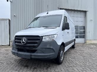 krockskadad bil auto Mercedes  eSprinter 3,5t (907.6/910.6) Van 314 (780.681) [100kW]  (11-2023/...) 2021/10