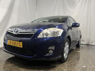 krockskadad bil auto Toyota Auris Auris (E15) Hatchback 1.8 16V HSD Full Hybrid (2ZRFXE) [100kW]  (09-20=
10/09-2012) 2011/4