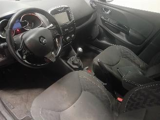 Renault Clio Clio IV (5R) Hatchback 5-drs 0.9 Energy TCE 90 12V (H4B-400(H4B-A4)) [=
66kW]  (11-2012/08-2021) picture 10