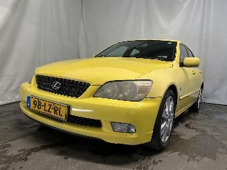 Auto incidentate Lexus IS IS SportCross (E1) Combi 200 2.0 24V (1G-FE) [114kW]  (10-2002/10-2005=
) 2003/7