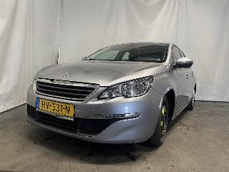 Coche accidentado Peugeot 308 308 SW (L4/L9/LC/LJ/LR) Combi 5-drs 1.6 BlueHDi 120 (DV6FC(BHZ)) [88kW=
]  (03-2014/12-2021) 2015/12