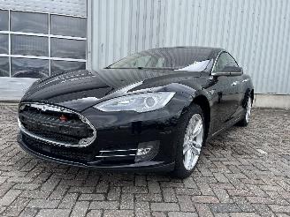 Schadeauto Tesla Model S Model S Liftback 85 (L1S) [270kW]  (09-2012/02-2016) 2014/12