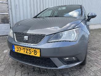 uszkodzony samochody osobowe Seat Ibiza Ibiza ST (6J8) Combi 1.2 TDI Ecomotive (CFWA) [55kW]  (04-2010/05-2015=
) 2012/5