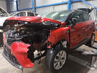 Démontage voiture Renault Captur Captur II (RJB) SUV 1.0 TCe 90 12V (H4D-470(H4D-E4)) [67kW]  (09-2020/=
=2E..) 2021/10