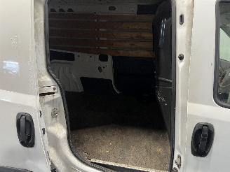 Fiat Doblo Doblo Cargo (263) Van 1.3 D Multijet (263.A.2000) [66kW]  (02-2010/12-=
2023) picture 11