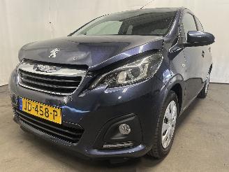Vaurioauto  passenger cars Peugeot 108 108 Hatchback 1.0 12V (1KRFE(CFB)) [51kW]  (05-2014/...) 2016/2