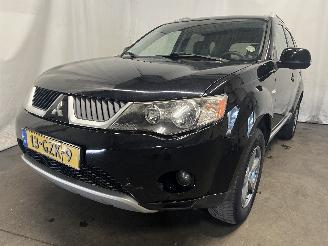  Mitsubishi Outlander Outlander (CW) SUV 2.4 16V Mivec 4x2 (4B12) [125kW]  (11-2006/11-2012)= 2008/9