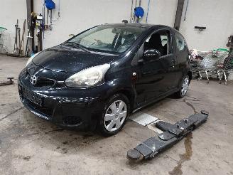  Toyota Aygo Aygo (B10) Hatchback 1.0 12V VVT-i (1KR-FE) [50kW]  (07-2005/05-2014) 2009/1