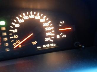 Vaurioauto  passenger cars Lexus GS GS 300 (..S14) Sedan 3.0 24V (2JZ-GE) [156kW]  (01-1993/08-1997) 1997/4