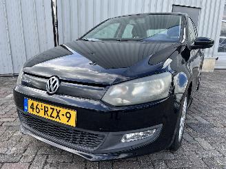 Vaurioauto  passenger cars Volkswagen Polo Polo V (6R) Hatchback 1.2 TDI 12V BlueMotion (CFWA(Euro 5)) [55kW]  (1=
0-2009/05-2014) 2011/9