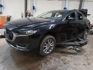 Salvage car Mazda Grand-modus 3 (BP) Sedan 2.0 SkyActiv-X 180 M Hybrid 16V (HFY1) [132kW]  (06-2019/=
=2E..) 2019/11