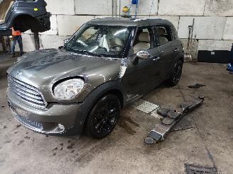 Vrakbiler auto Mini Countryman Countryman (R60) SUV 1.6 16V Cooper (N16-B16A) [90kW]  (08-2010/10-201=
6) 2010/10