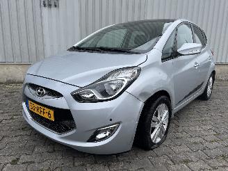 damaged passenger cars Hyundai Ix20 iX20 (JC) SUV 1.6i 16V (G4FC-G) [92kW]  (11-2010/07-2019) 2011/5