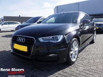 Unfallwagen Audi A3 SPORTBACK 1.6 TDI Ambition S-Line 110pk 2015/6