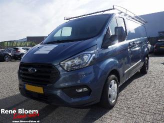 krockskadad bil bedrijf Ford Transit 300 2.0 TDCI L2H1 Trend 131pk 2020/3