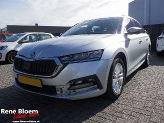 Unfallwagen Skoda Octavia 1.0 TSI Combi Business 110pk Edition 2021/9