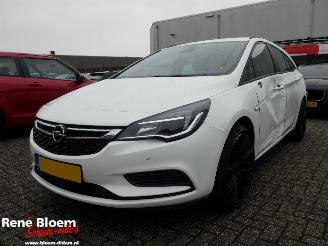 Damaged car Opel Astra SPORTS TOURER 1.0 Online Edition Navi 5-drs 2017/10
