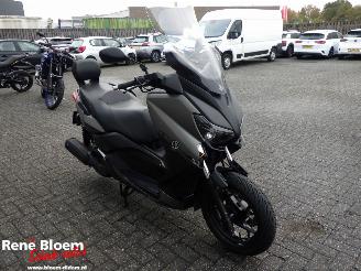 Yamaha XMAX 250  picture 3