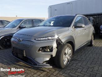Coche accidentado Hyundai Kona EV Comfort 64kWh 2019/10
