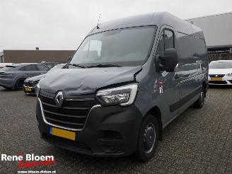 krockskadad bil bedrijf Renault Master 2.3 DCI 135L2H2 135pk a-camera 2020/7