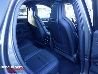 Porsche Cayenne S E-Hybrid Coupe Full Options 519pk picture 12