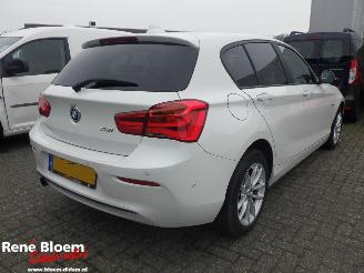 Unfallwagen BMW 1-serie 118i Sport Automaat 5drs 136pk 2016/11