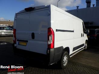 skadebil bedrijf Peugeot Boxer 2.2 BlueHDI L2H1 Premium 2021/10