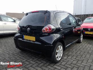 uszkodzony samochody osobowe Toyota Aygo 1.0-12V Access Airco 5drs 2010/6
