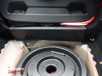 Opel Corsa 1.2 Edition 5drs Navi picture 16