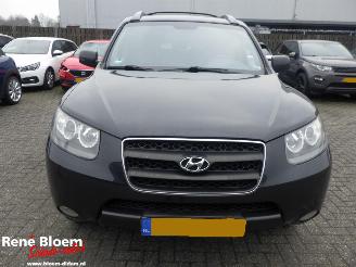 Hyundai Santa Fe 2.7 V6 Style picture 7