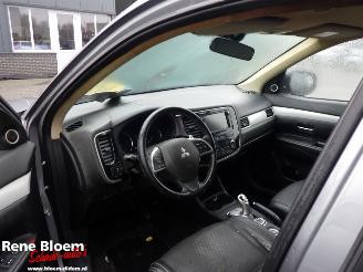 Mitsubishi Outlander 2.0 PHEV Executive Edition AWD picture 11