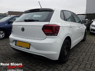 damaged passenger cars Volkswagen Polo 1.0 MPi Comfortline 2019/6