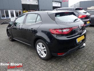 Renault Mégane 1.5 dCi Eco2 Zen Navi 5drs picture 2