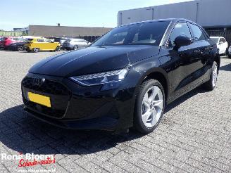 Schadeauto Audi A3 SPORTBACK PHEV 150 40 TFSIe Advance Edition Automaat 204pk 2025/10
