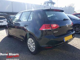 Volkswagen Golf 1.2 TSI Trendline 5drs picture 5