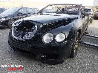 skadebil auto Bentley Continental GTC 6.0 W12 2009/12