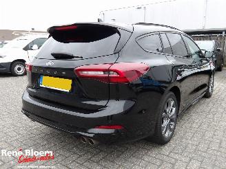 Voiture accidenté Ford Focus 1.0 EcoBoost Hybrid ST Line Style 2023/3