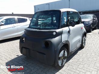 krockskadad bil brommobiel Opel  Rocks-E Base 2023/1