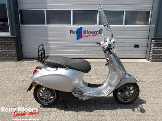 dommages motocyclettes  Vespa  Primavera Elettrica 45 2022/3