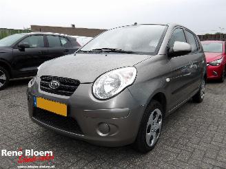 Unfallwagen Kia Picanto 1.0 X-pect 2010/1