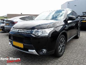 Schadeauto Mitsubishi Outlander 2.0 PHEV Limited Edition X-Line 2015/6