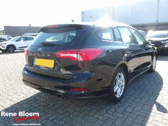 damaged passenger cars Ford Focus 1.0 Ecoboost Business 2022/1