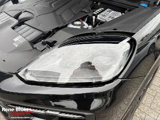 Porsche Cayenne 3.0 E-Hybrid Black Edition 470pk Full Option picture 9