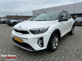Schadeauto Kia Stonic 1.0 T-GDi MHEV DynamicLine 2021/4
