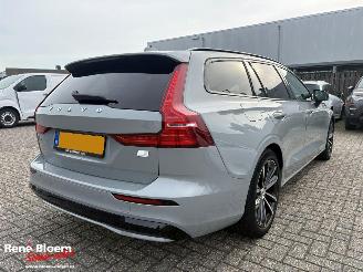 damaged passenger cars Volvo V-60 2.0 T6 Plug-in-Hybrid AWD Plus Dark 2024/3